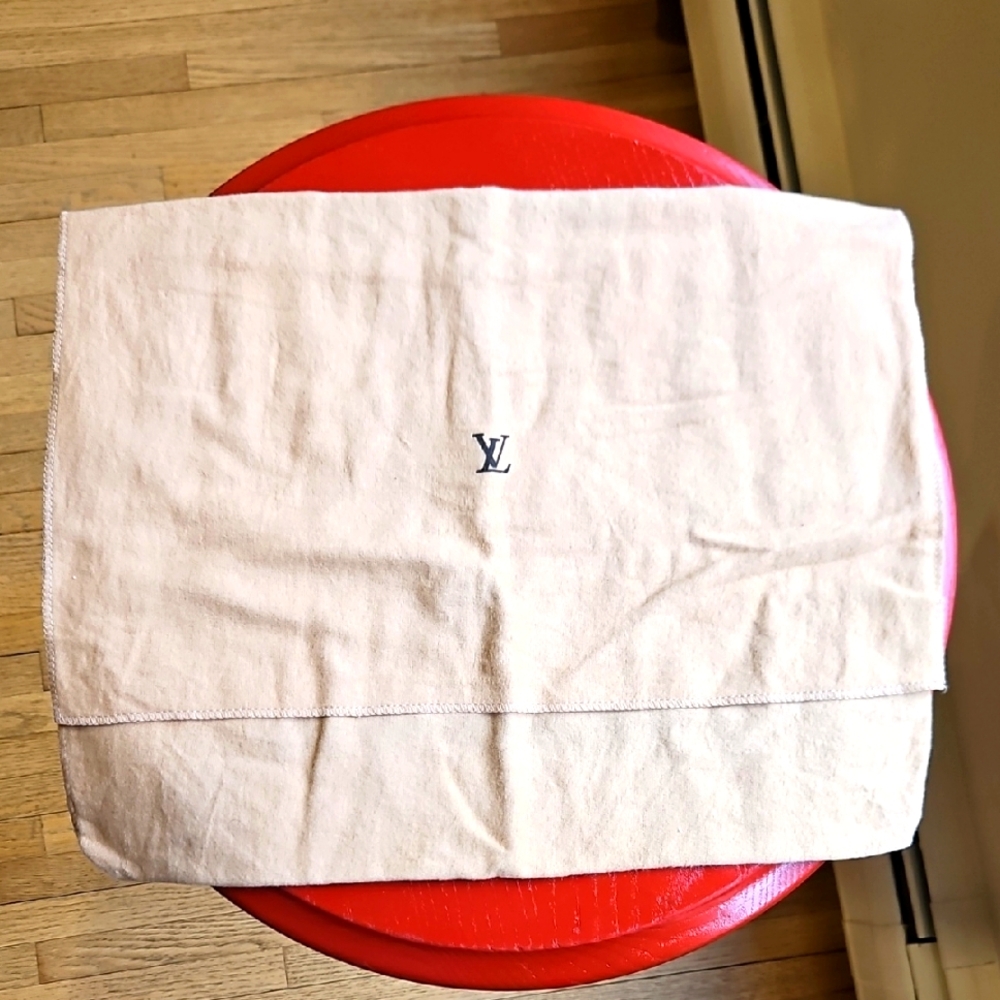 Louis Vuitton Beige Dust Bag 17"X13.5"